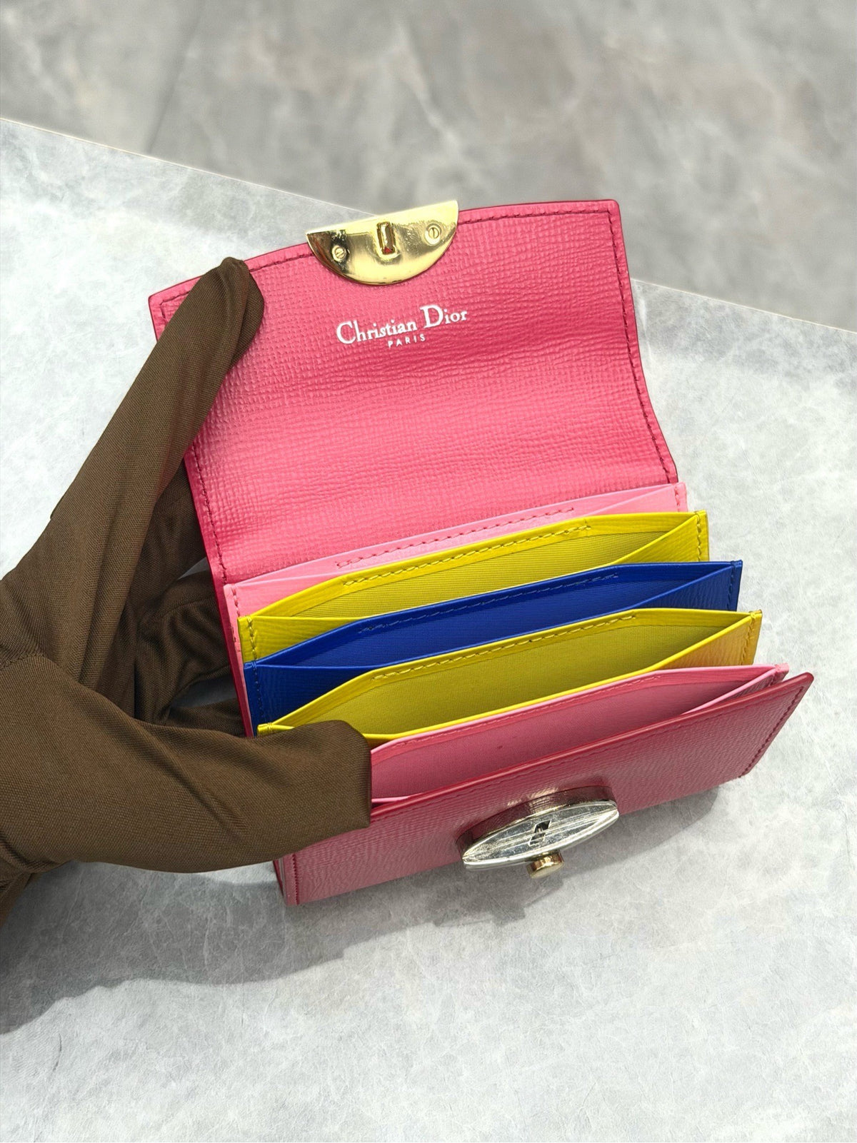 CHRISTIAN DIOR Compact Wallet – Fuchsia Grained Calfskin with Rainbow Interior, Gold 'Dior' Turn-Lock, Excellent Pre-Owned