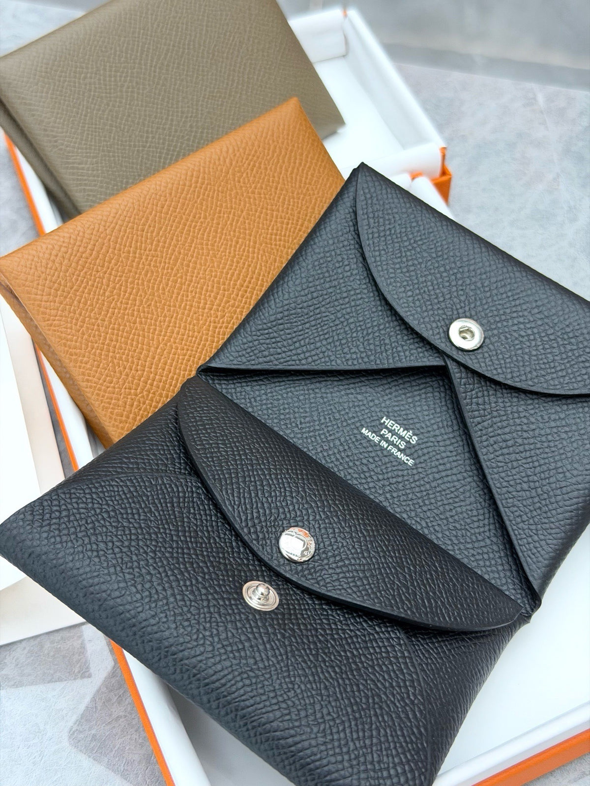 HERMÈS Calvi Duo Card Holder – Black Epsom Leather, Palladium Hardware, G Stamp, Brand New