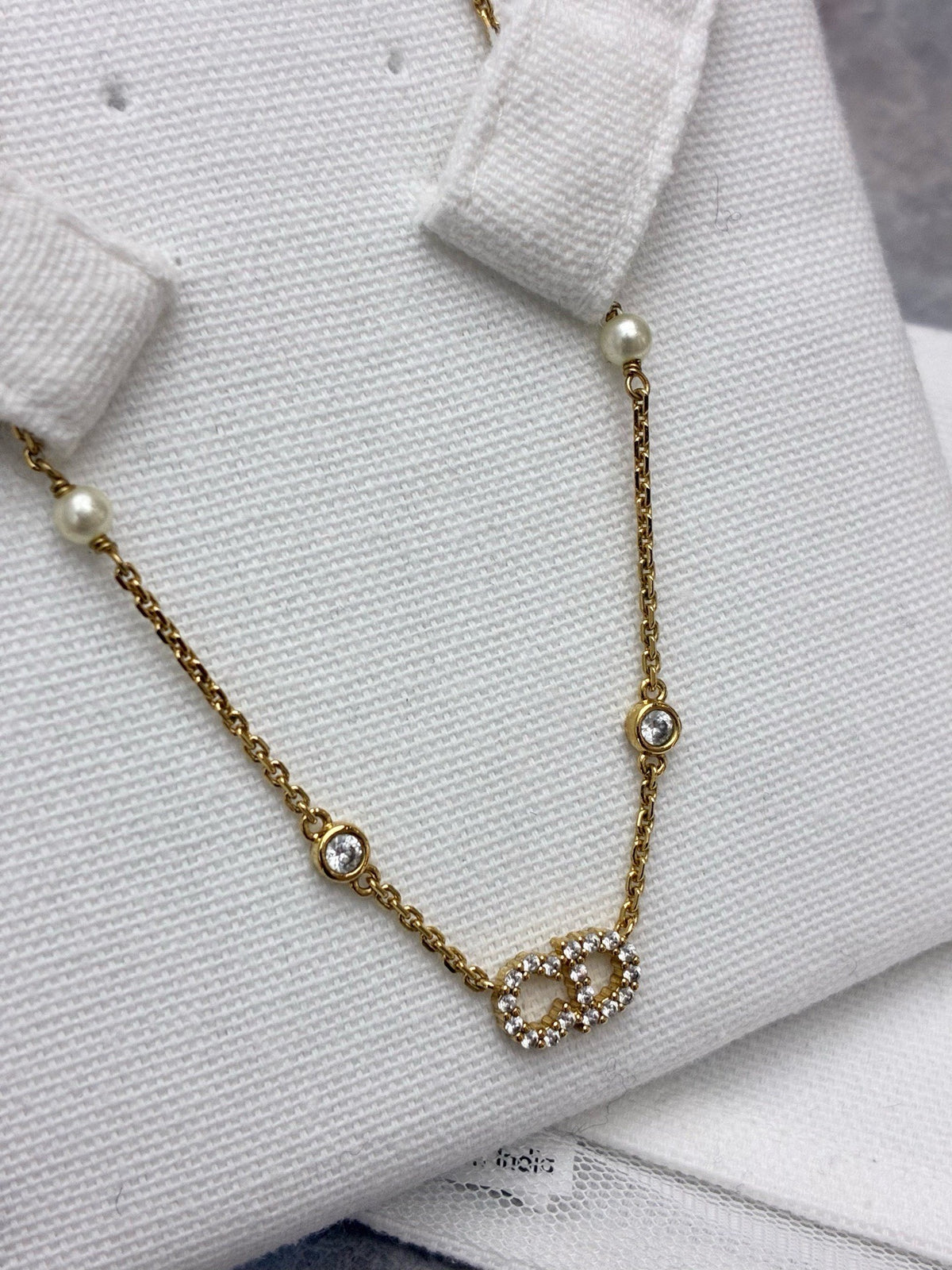 CHRISTIAN DIOR CD Logo Pearl Chain – Gold-Tone with Crystal Pavé and Faux Pearl, Brand New