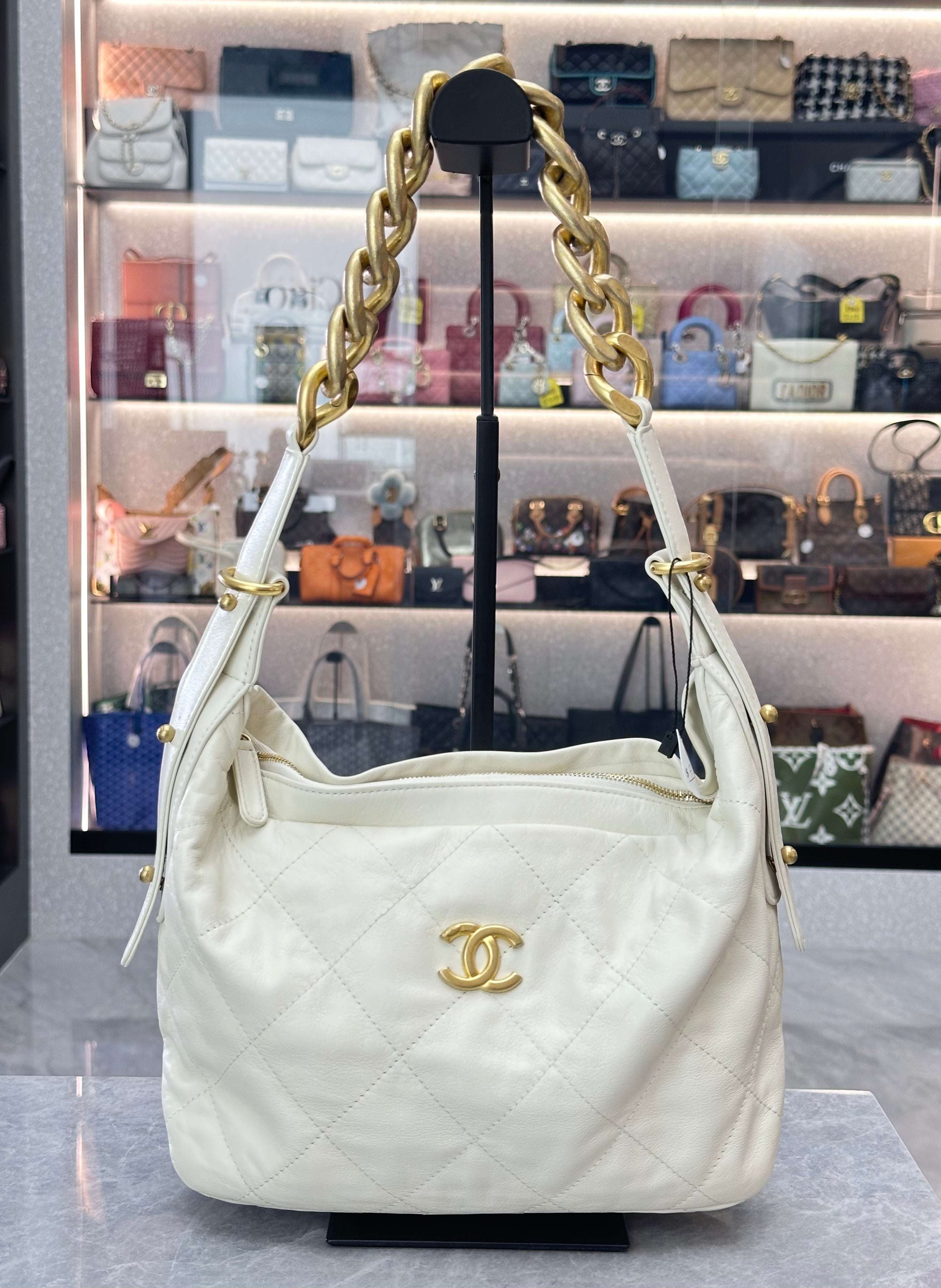 Chanel Hobo Bag Calfskin White Matelasse Gold Metal