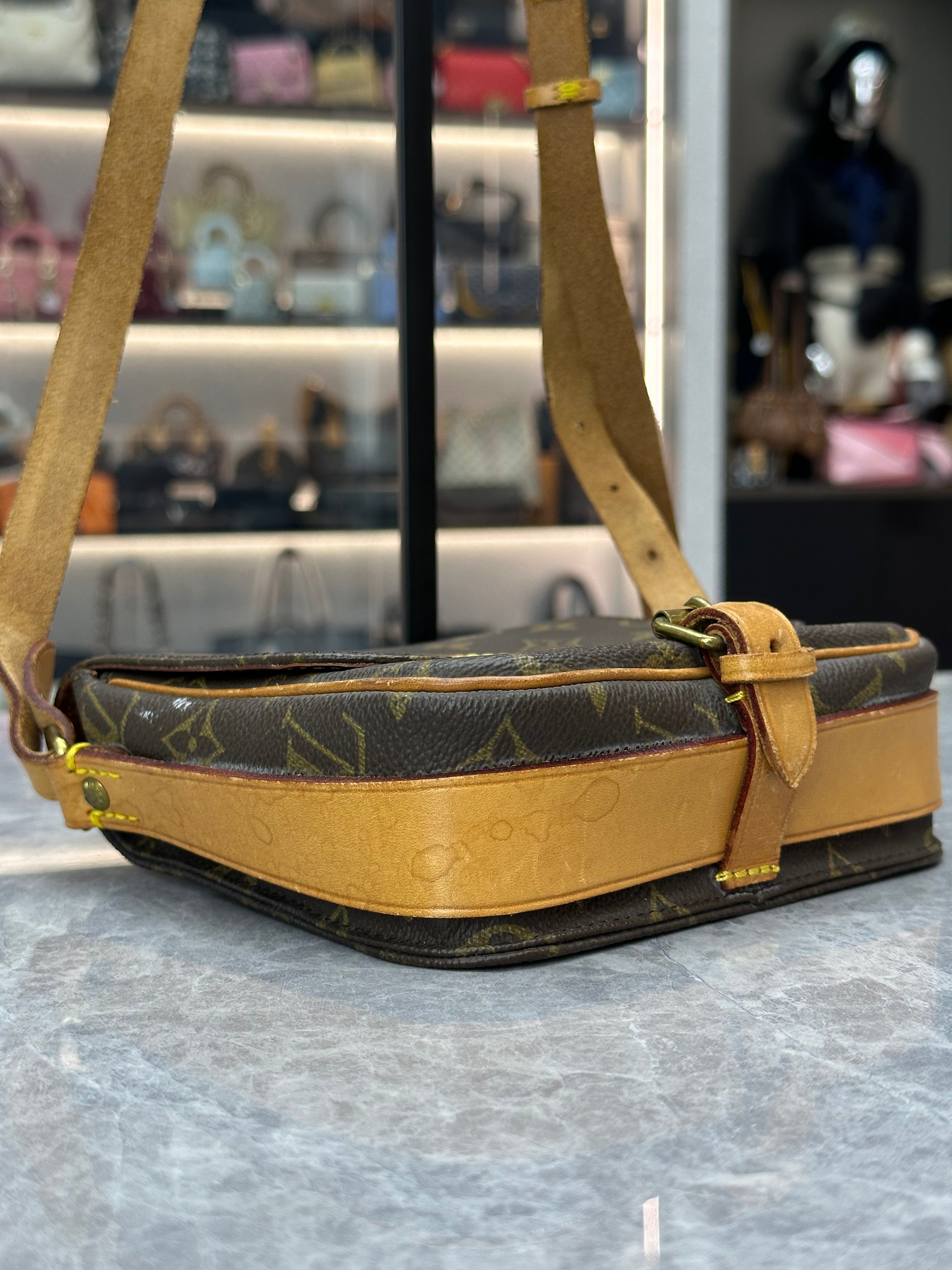 Louis Vuitton Cartouchière cloth crossbody bag （vintage）
