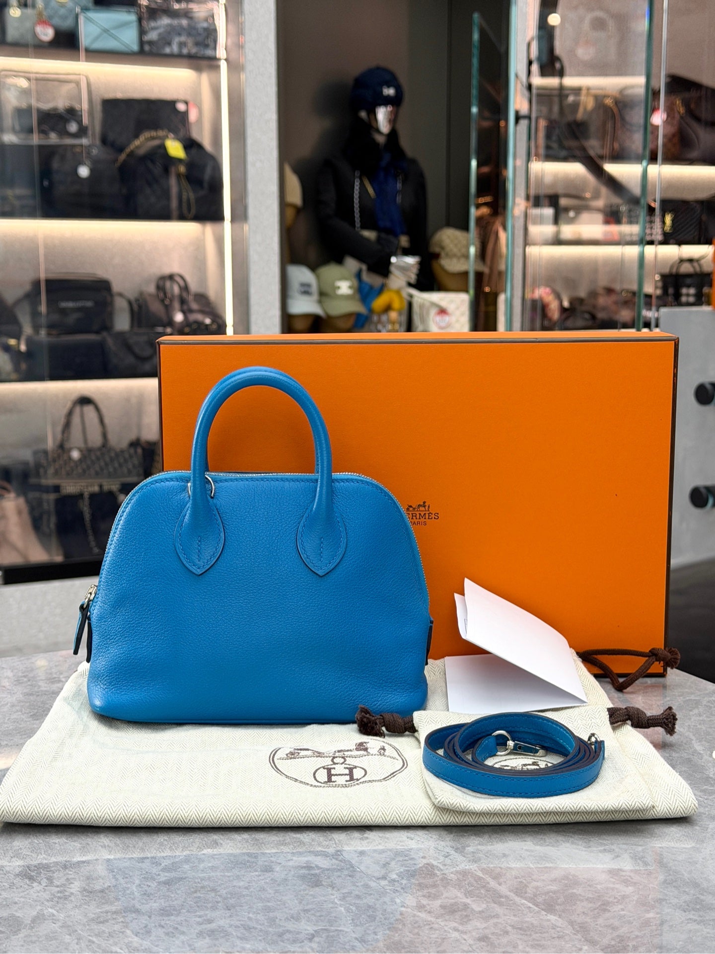 Hermès Mini Bolide bright blue Evercolor view 1