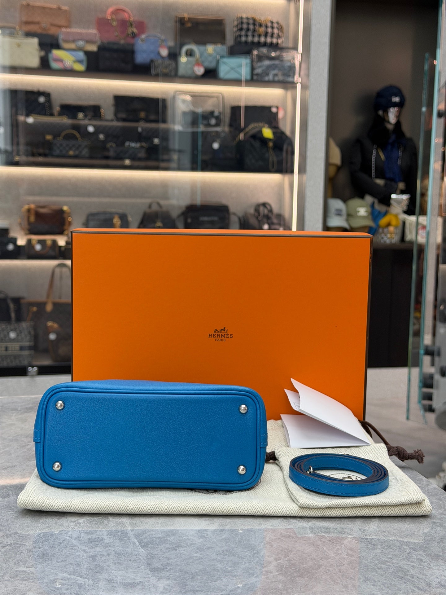 Hermès Mini Bolide bright blue Evercolor view 3
