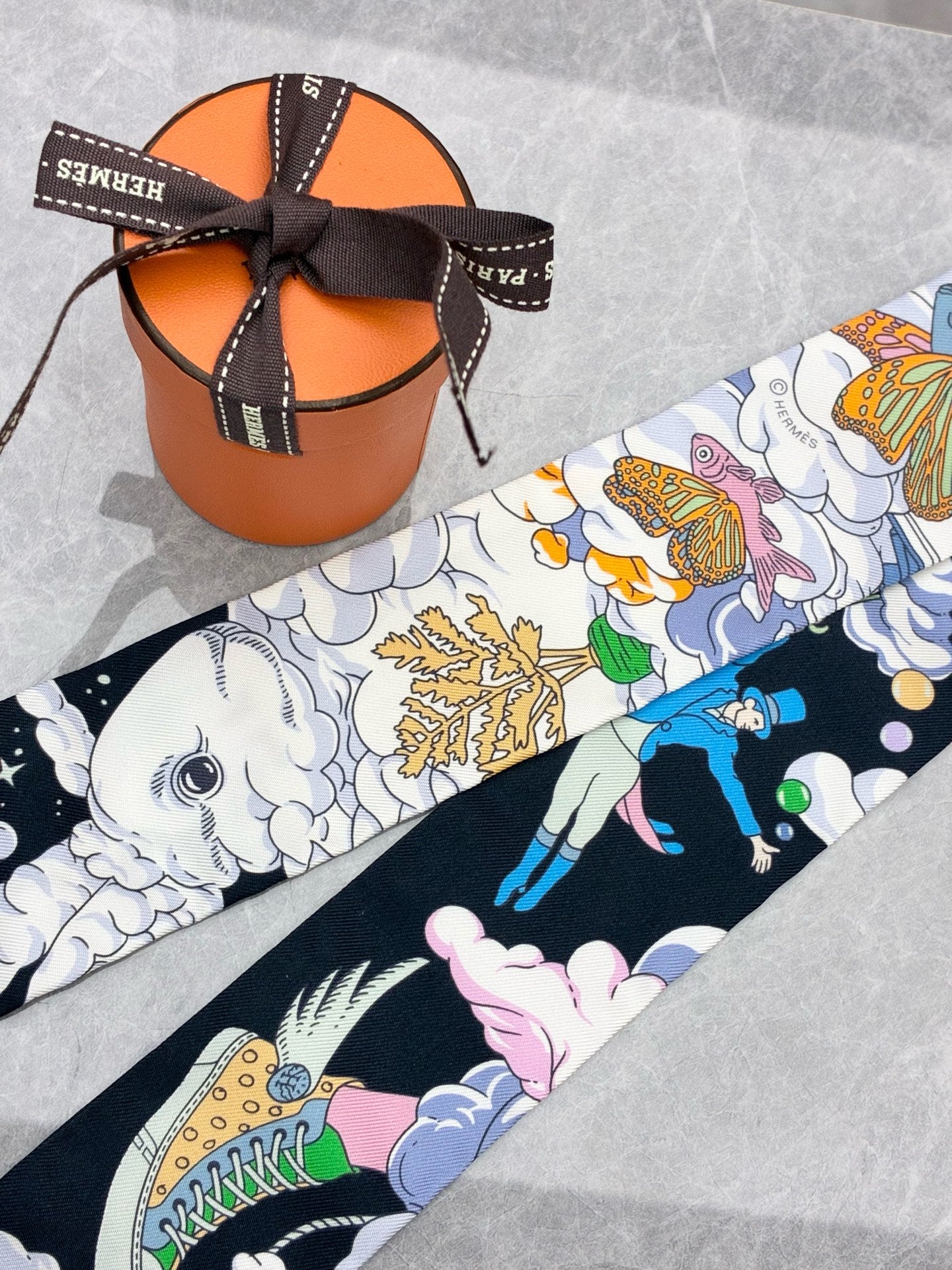 Hermès Twilly My Cloud silk scarf and original box